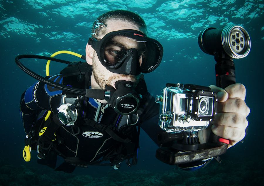celestial Nunca intelectual Como elegir la mejor cámara de fotografía subacuática
